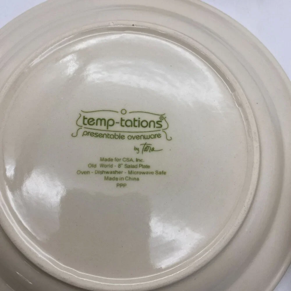 Temptations Old World Yellow Salad plates set of four 8